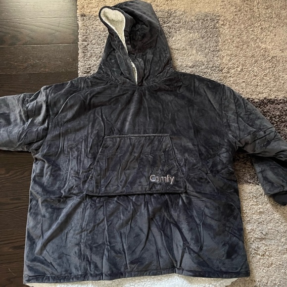 The Comfy blanket sweater - Picture 3 of 3